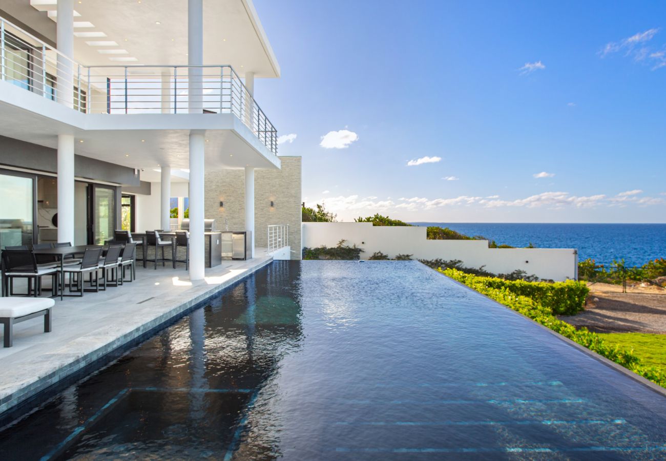 Villa in Black Garden - Reve Noir Anguilla