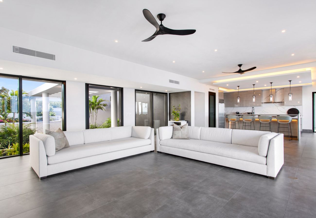 Villa in Black Garden - Reve Noir Anguilla