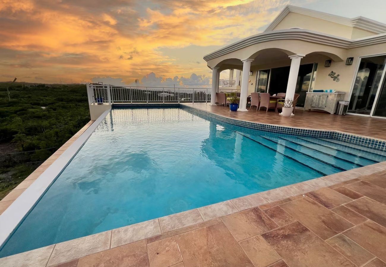 Villa in Shoal Bay East - Villa Okeanos Anguilla