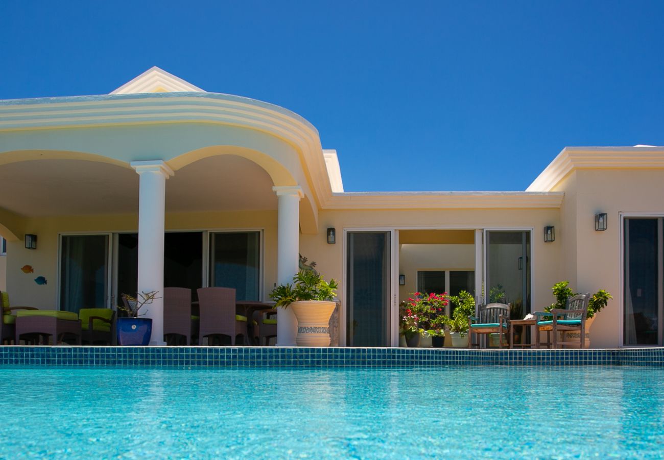 Villa in Shoal Bay East - Villa Okeanos Anguilla