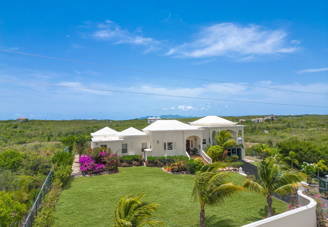 Villa in Shoal Bay East - Villa Okeanos Anguilla